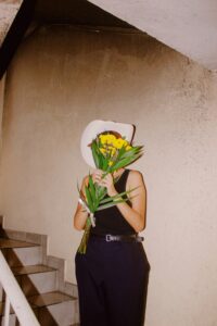 Young adult reflecting on relationship readiness, representing maturity and self-awareness in dating