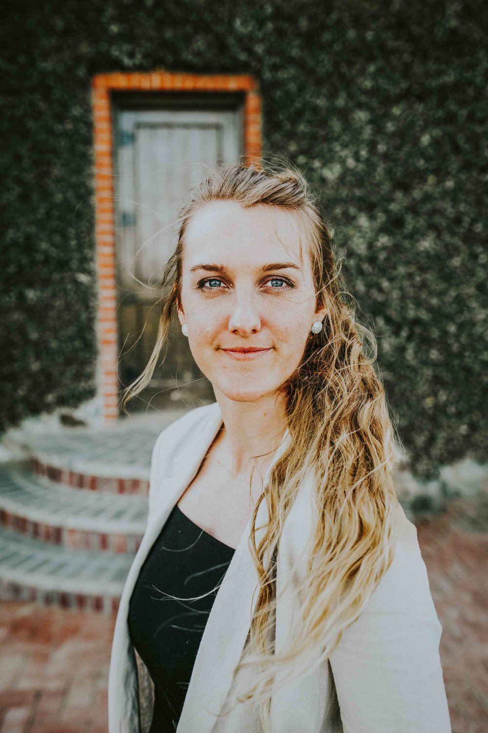 Bree Stevens sharing her story of choosing freedom